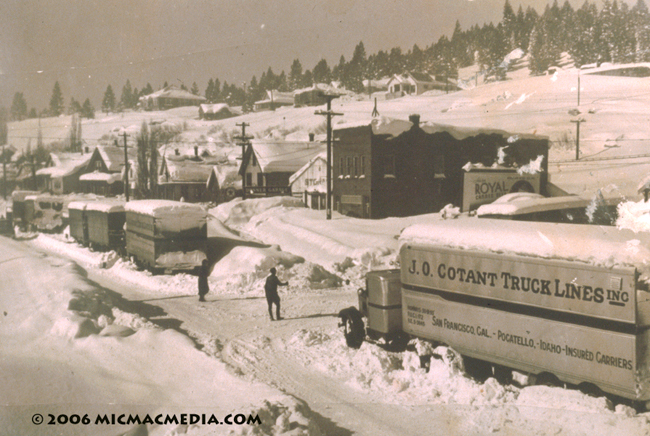 Nugget #53 B 1926 Truckee traffic snow002-01